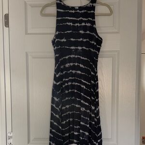 Athleta Navy and White Tie-Dye Midi Dress